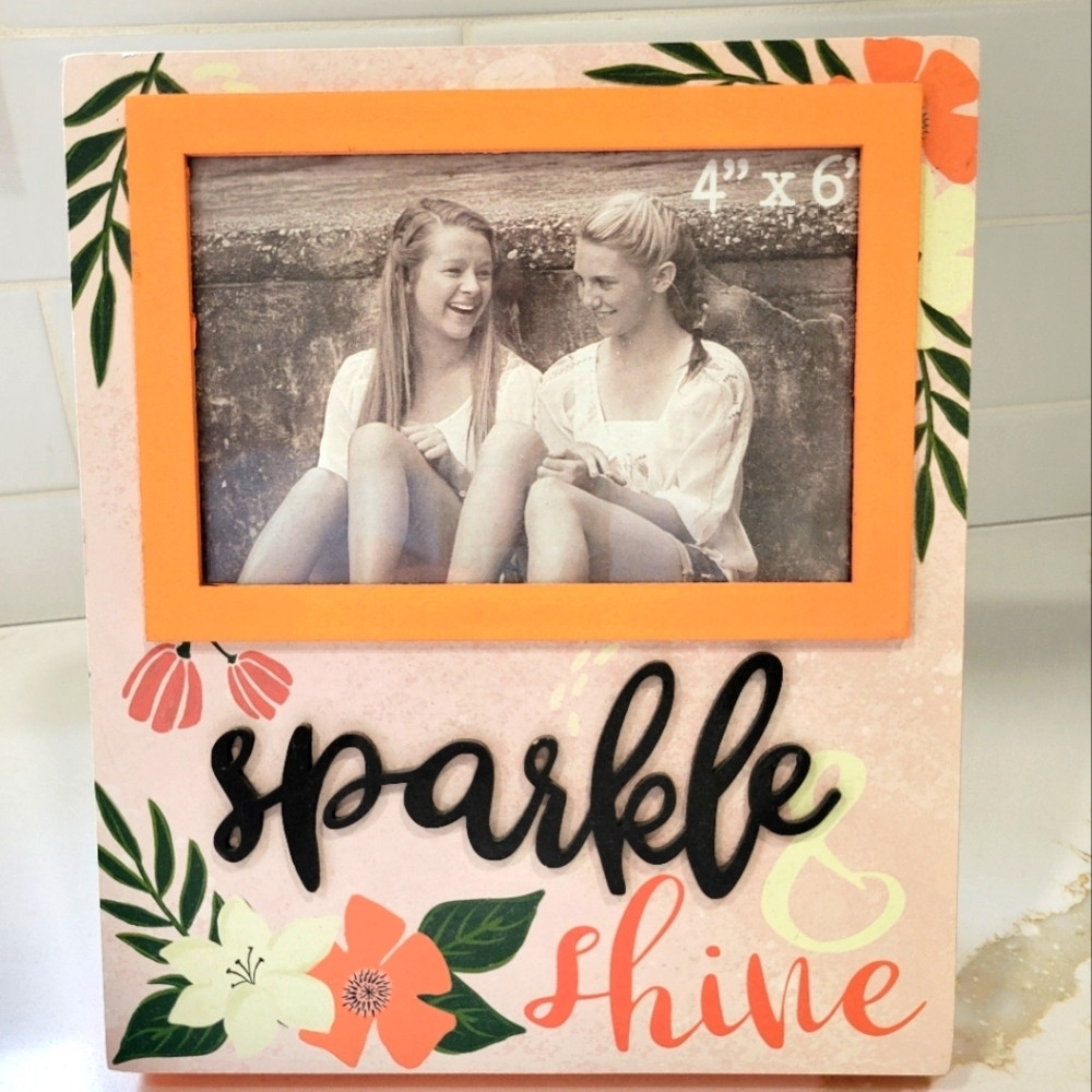 Frame/ Sparkle and shine